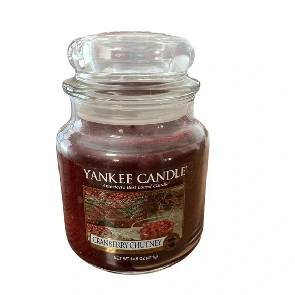 NWT Scent Cranberry Chutney Yankee Candle Original Medium Jar Candle 14.5 oz - Picture 1 of 3
